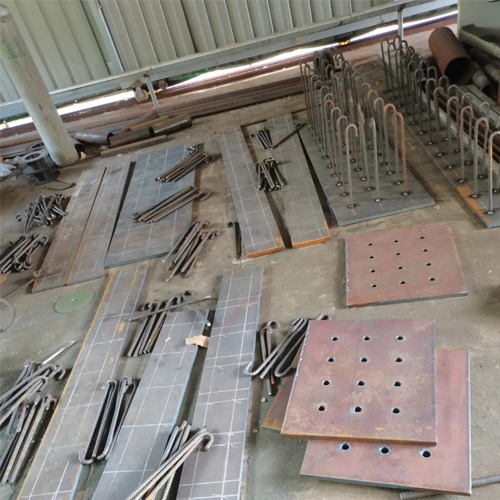 有哪些其他因素会影响江西预埋件位置的确定？